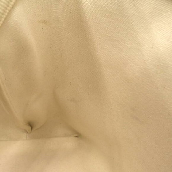 Celine Horizontal Hippo Tote - Picture 6 of 9